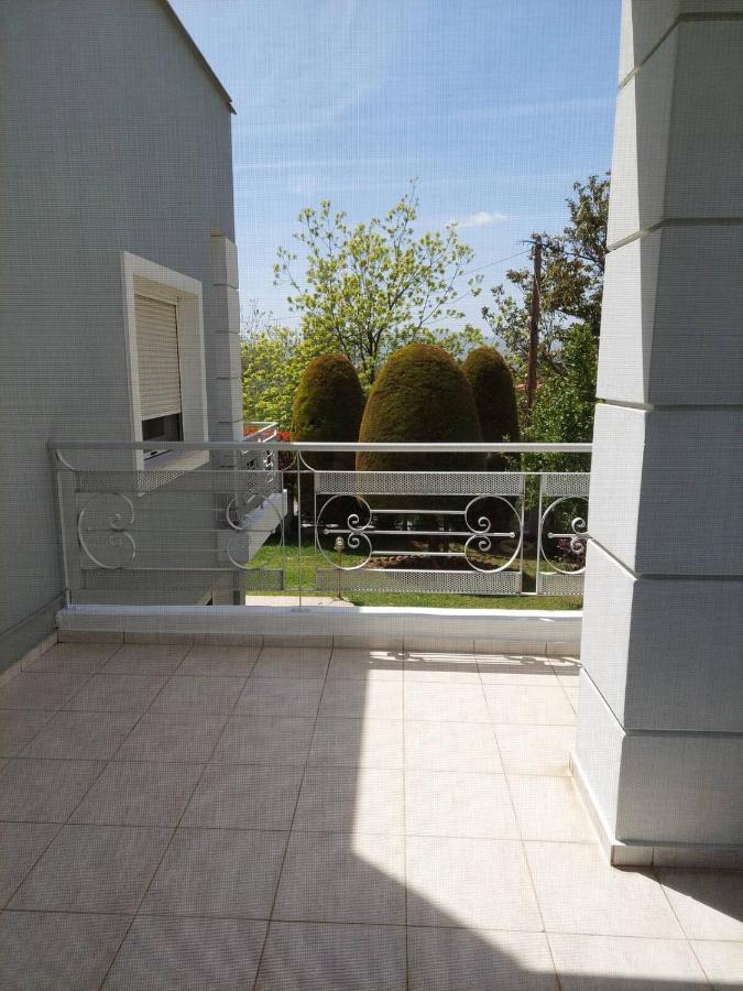 La Maison De Catherine Volos Luaran gambar