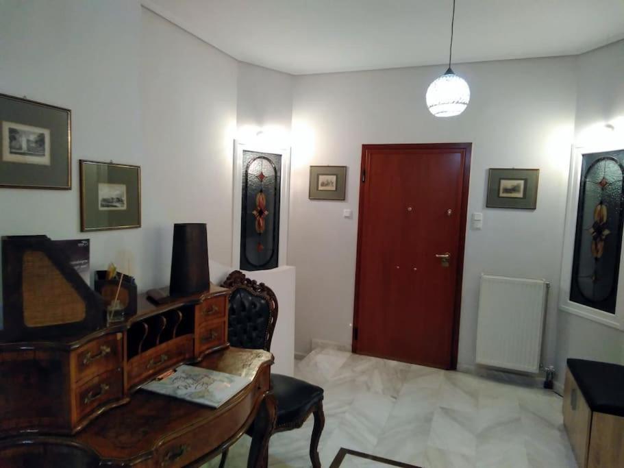 La Maison De Catherine Volos Luaran gambar