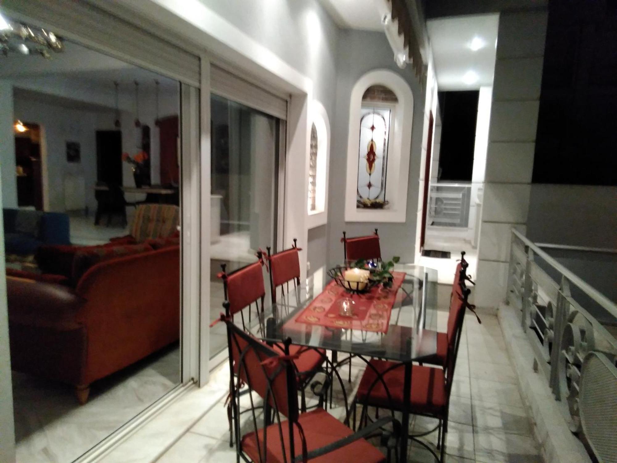 La Maison De Catherine Volos Luaran gambar