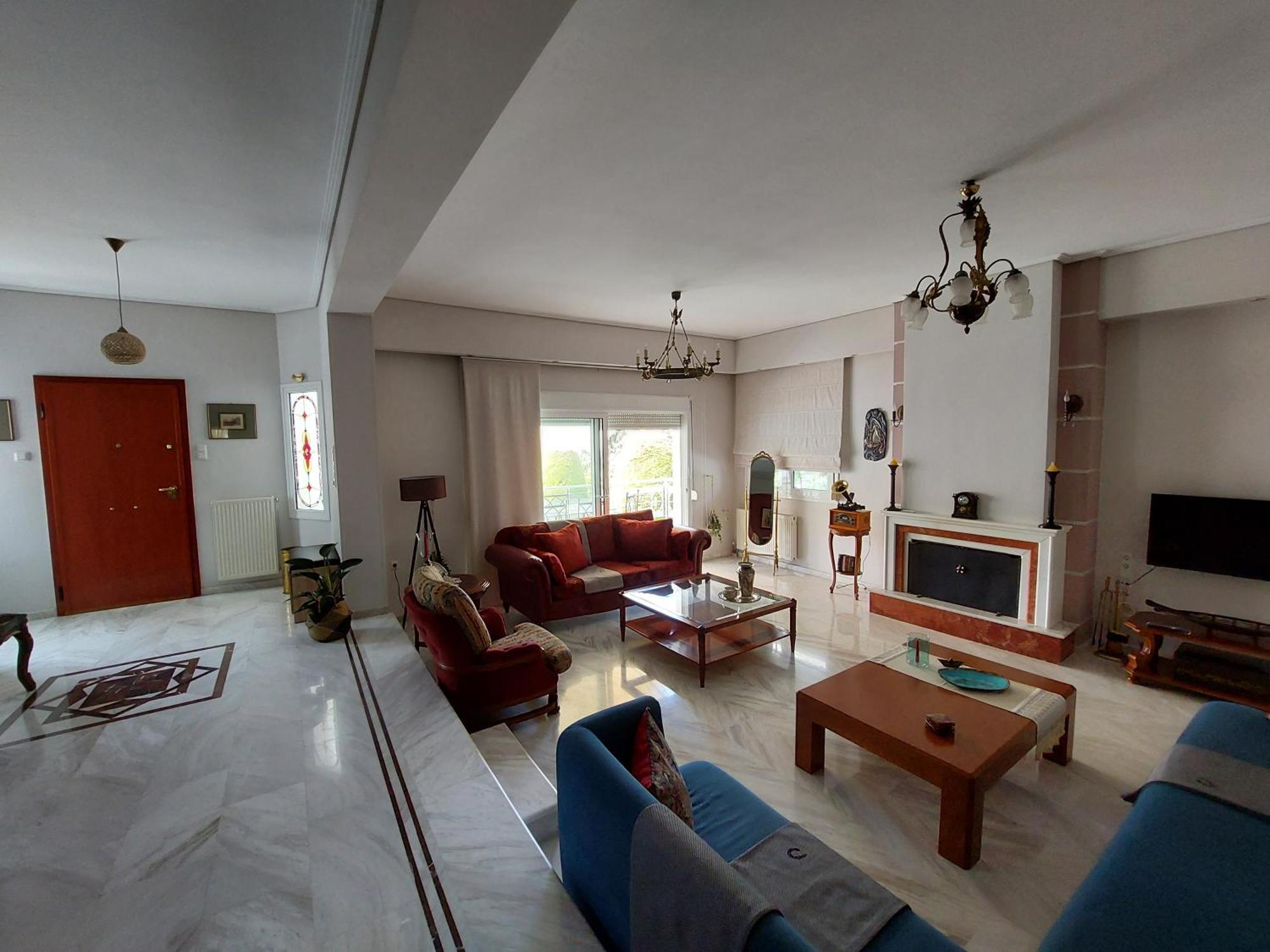 La Maison De Catherine Volos Luaran gambar